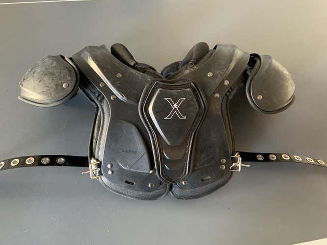 Youth Large Xenith Fly Shoulder Pads