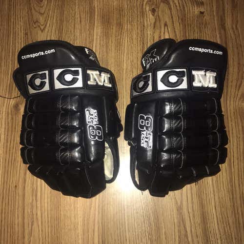 CCM 852 tacks 13” Gloves