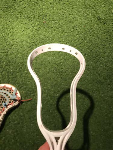 White New Attack & Midfield Blade Pro HS Head