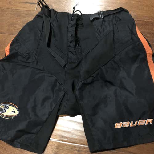 Anaheim Jr. Ducks. Senior Medium Bauer Pant Shell Senior