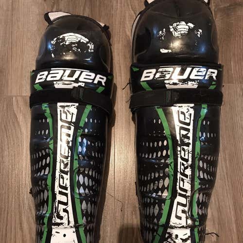Bauer Shin Pads