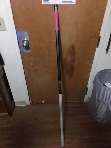 Black Under Armour Shaft