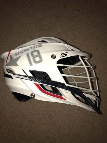 Lacrosse Maverik Showtime Showcase 2018 Cascade S Helmet