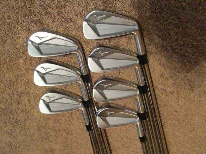 Mizuno JPX 919 Tour Iron Set 4-PW, Project X LZ 115g 5.5 RH Firm Price No Trades