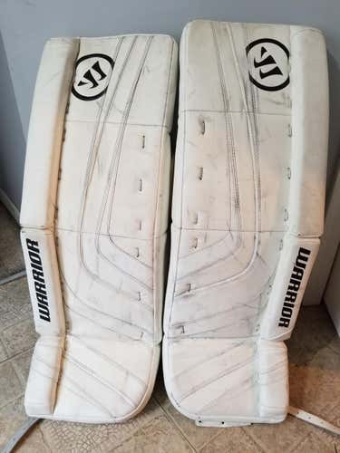 White 32" + 1.5 Warrior Ritual Pro Goalie Leg Pads Senior