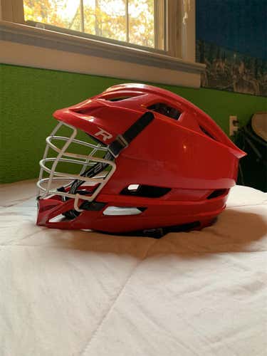 Red Cascade R
