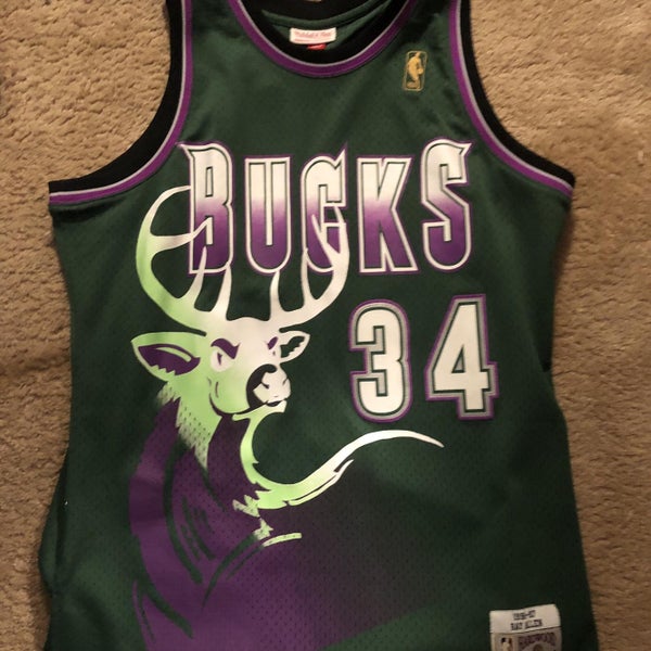 Ray Allen Large Bucks Throwback Mitchell & Ness Jersey
