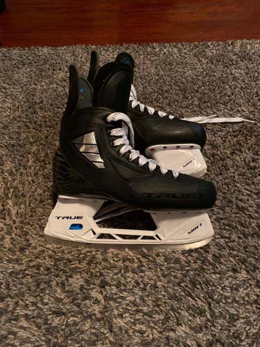 Pro Custom Hockey Skates  Pro Stock Size 6.5