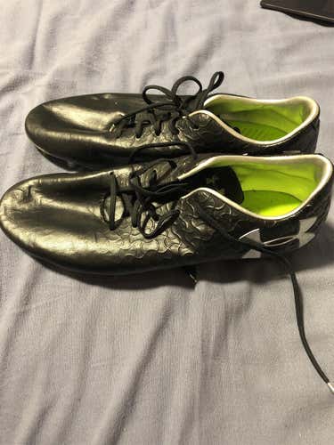 Under Armour Black Magnetico Pro Soccer Cleats Used Size 10