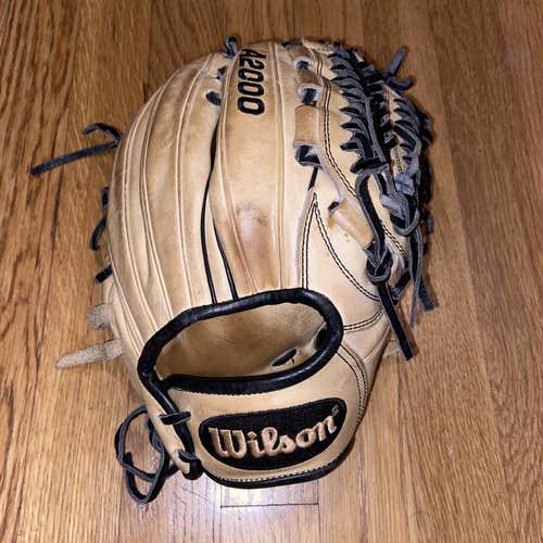 A2000 Baseball Glove