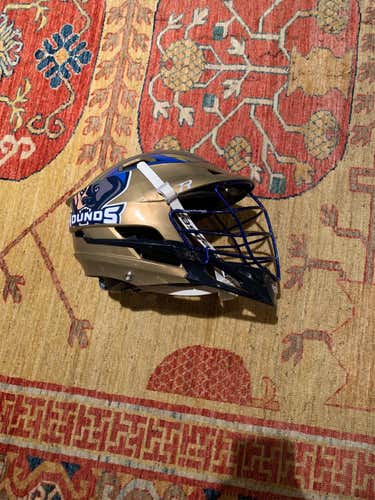 Gold New Player R Helmet Adult