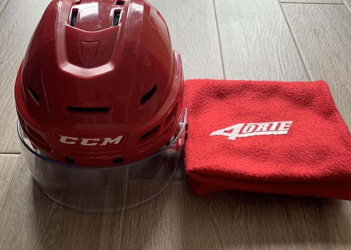 [PRO STOCK] CCM Tacks 710 Red Helmet W/ Helmet Bag