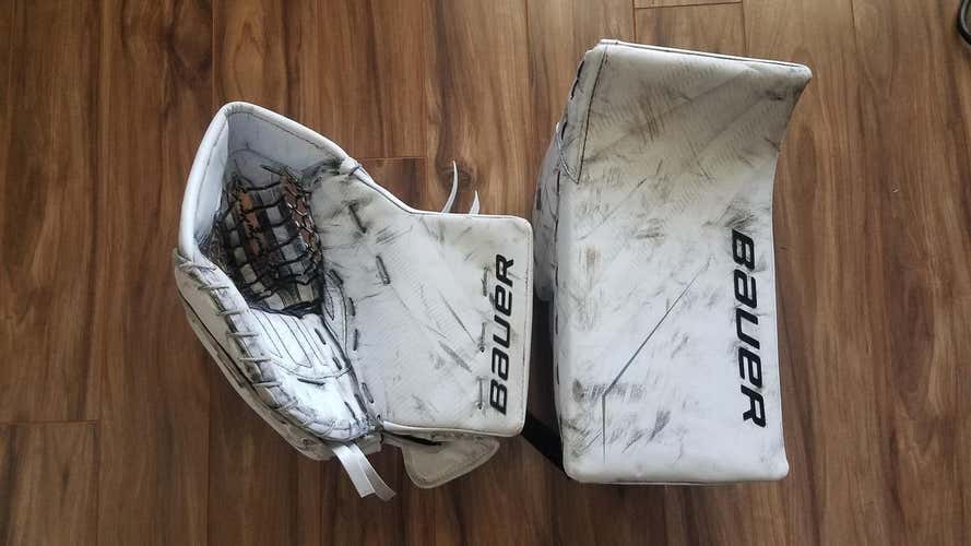 Bauer Full Right 2S Pro Glove & Blocker Sr