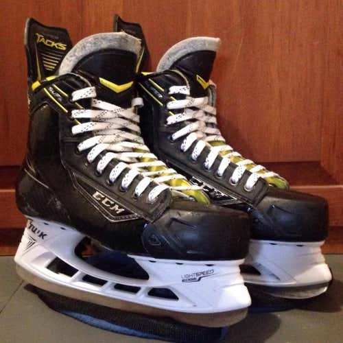 Super Tacks Size 8 D