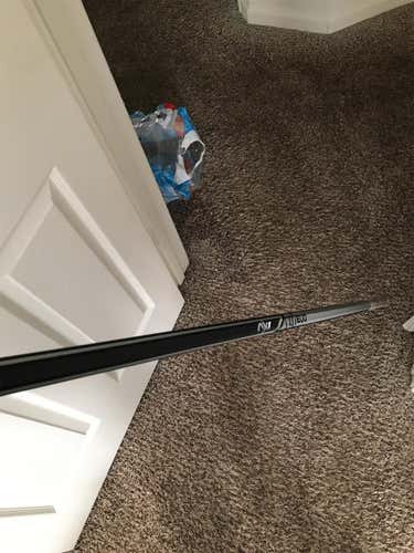 Like New Black Evo AX1 Defense Shaft