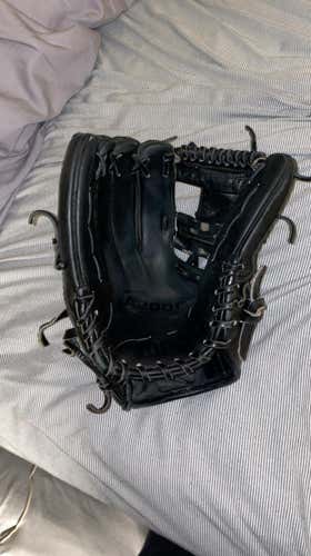 Wilson Baseball Glove
