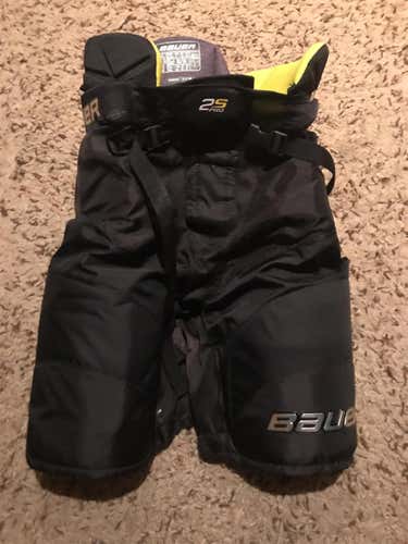 Black New Medium Bauer Hockey Pants Senior
