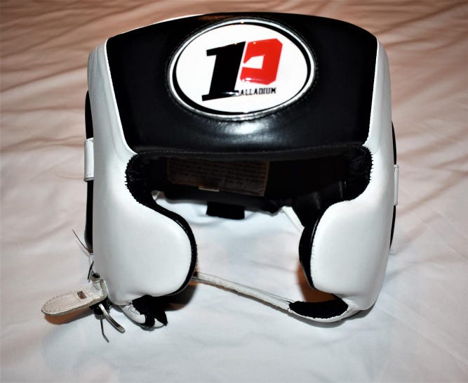 Palladium Boxing Synthetic Leather Head Protection, White / Black, Medium