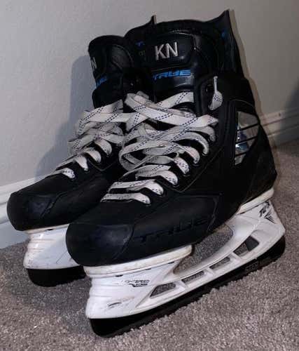 True Pro Custom Hockey Skates, Pro Stock, Size 9