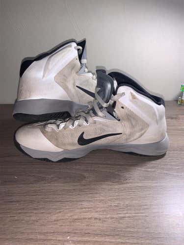 White Men's 9.5 (Women's 10.5) Nike Shoes