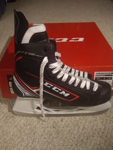 New CCM JetSpeed FT340 Hockey Skates Senior Size 9
