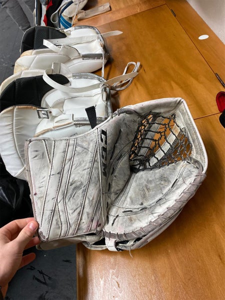Extreme Flex III Pro Glove Senior 600 break