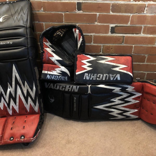 Black 36" Velocity 7406 IcebergGoalie Full Set Senior