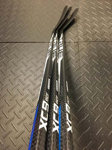 New 2019 True XC9 ACF RH-90-TC2 Grip Anderson Blue Jackets Pro Stock
