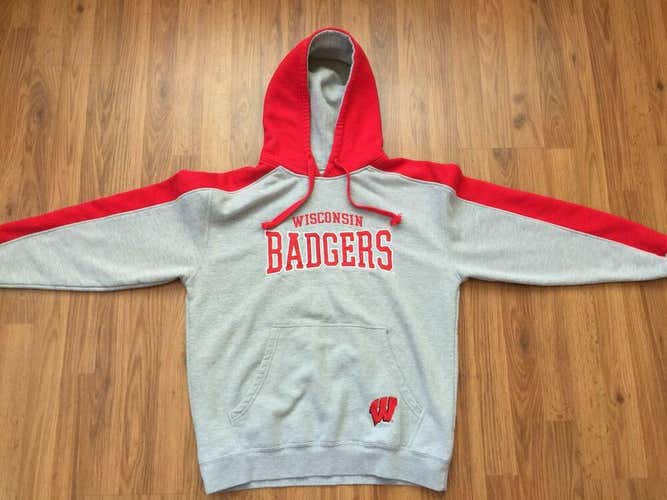 Wisconsin Badgers NCAA SUPER AWESOME P2 Pro Player Size Large Pullover HOODIE!