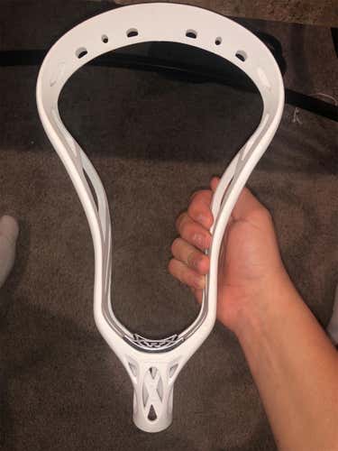 White New Attack & Midfield Noz 2 Head