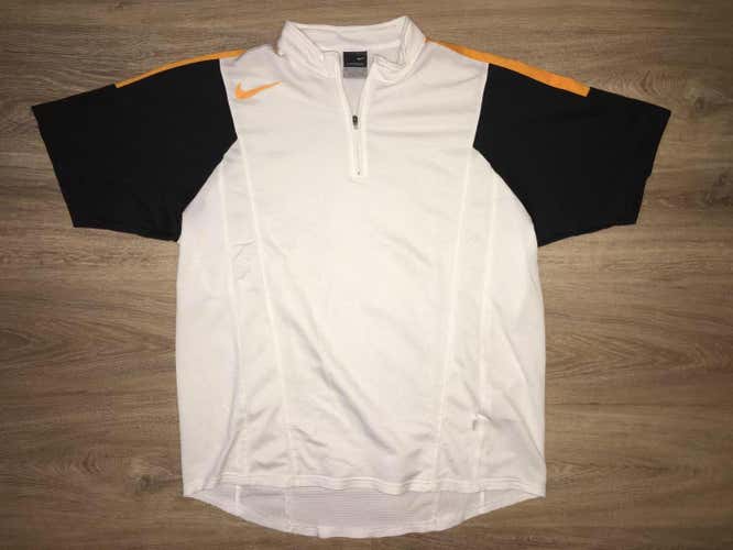 (Medium) Nike Sphere Dry Training Shirt