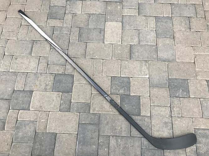 New Easton RH Synergy GX Hockey Stick - Pro Stock