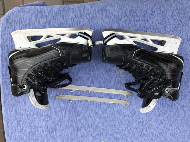 Bauer Supreme S190 Hockey Goalie Skates Junior Size 3.5 - w/ extra runners
