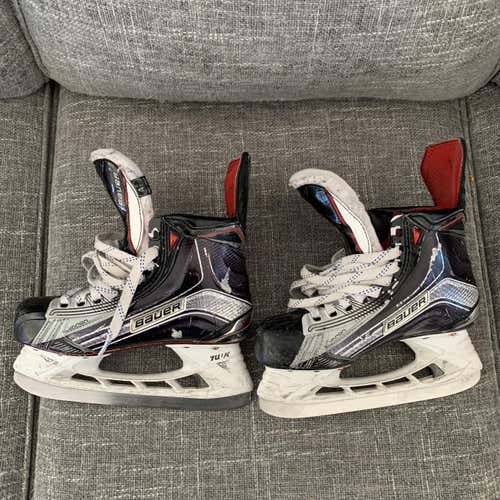 Vapor 1X Hockey Skates Junior  Size 4.5