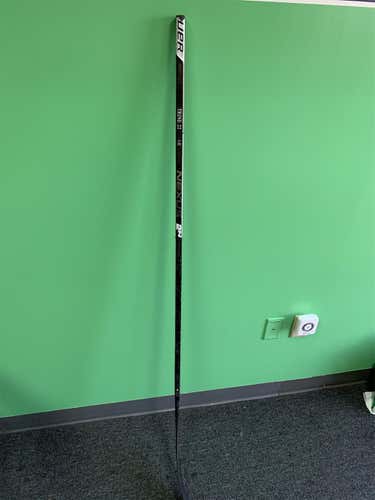 Nexus 2N Pro Hockey Stick Unknown Senior Pro Stock