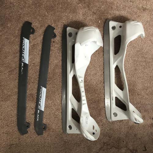 CCM Prolite Cowling Size 7
