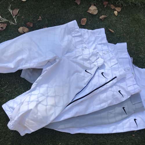 Kid's Extra Large Nike Pants