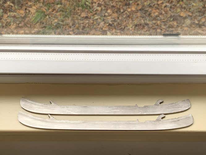 Bauer LS2 Runners - plenty of steel left