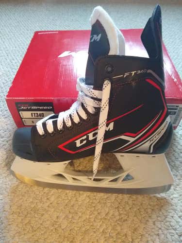 New CCM JetSpeed FT340 Hockey Skates Senior Size 8