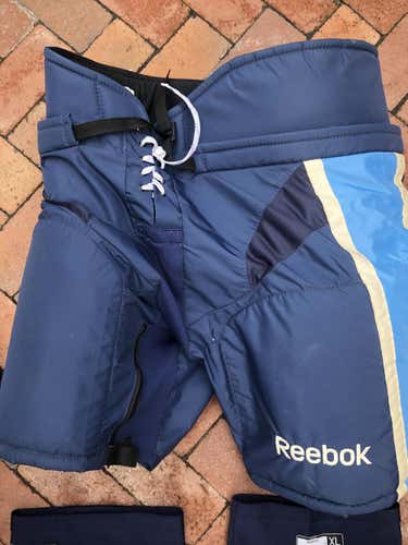 Pittsburg Penguins Alternates Team Set Hockey Pants Senior