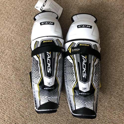 NEW CCM Tacks 5092 Shin Pads,  Junior, 11 Inch