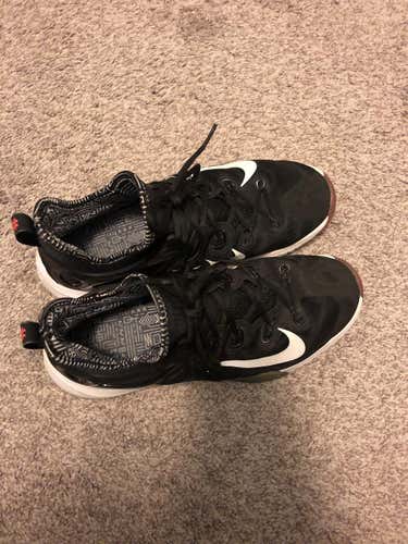 #BETRUE Nike Hyperrev Basketball Shoe Men’s Size 10.5