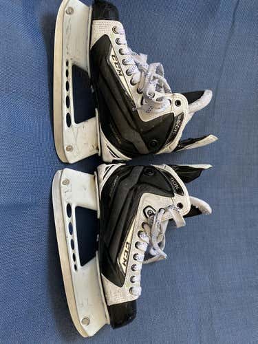 CCM RibCor 50K Hockey Skates Senior Pro Stock Size 8