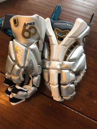 Silver New Player Maverik Rome Lacrosse Gloves