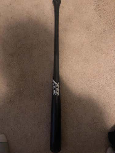Marucci Bat