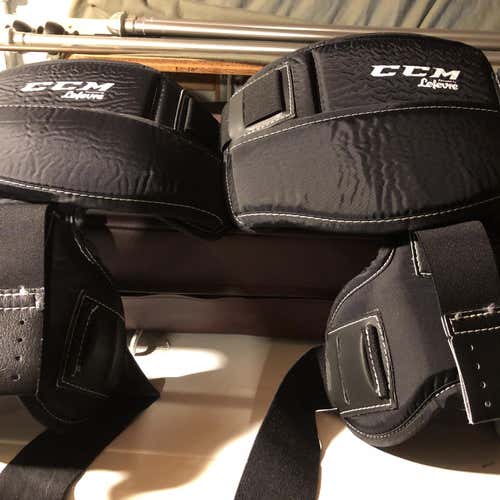Black  CCM Goalie Knee / Thigh Guards