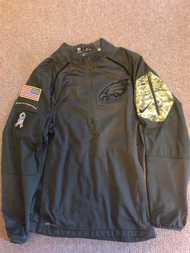 Philadelphia Eagles Salute To Service Nike Dri-Fit 1/2 Zip- Size: Adult Small