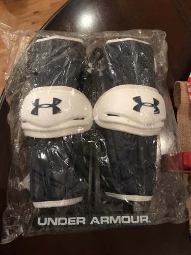 New Large Under Armour Command Pro Arm Pads
