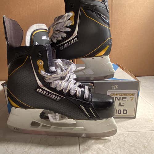 Brand New Senior Bauer Supreme One.7 Hockey Skates Size 10