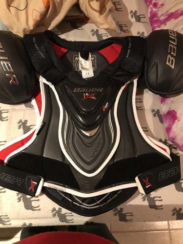 New Senior Vapor 1X Shoulder Pads